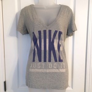 Nike Slim Fit Vneck Tshirt